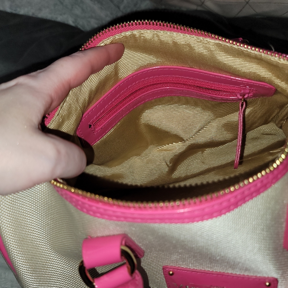 Beautiful Speedy Style Victorias Secret fun pink and smooth canvas style handbag - Picture 13 of 17